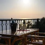 Nisos Sunset Agios Gordios