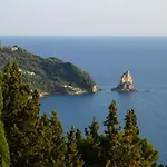 Nisos Sunset Agios Gordios *