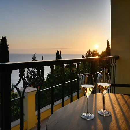 Nisos Sunset Agios Gordios בית נופש *