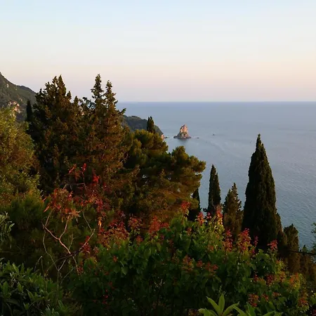 Nisos Sunset Agios Gordios