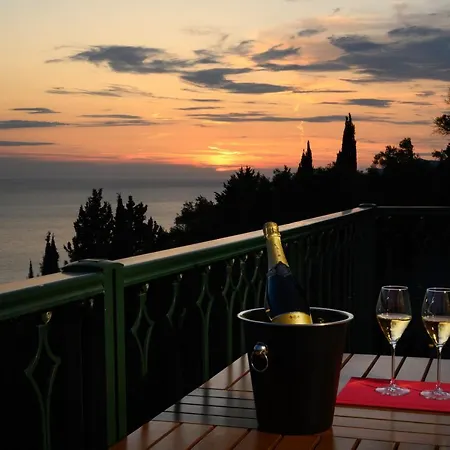 בית נופש Nisos Sunset Agios Gordios